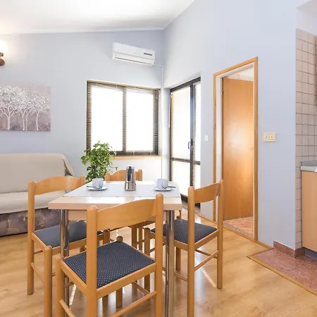 Villa Paradiso Punat Exterior photo
